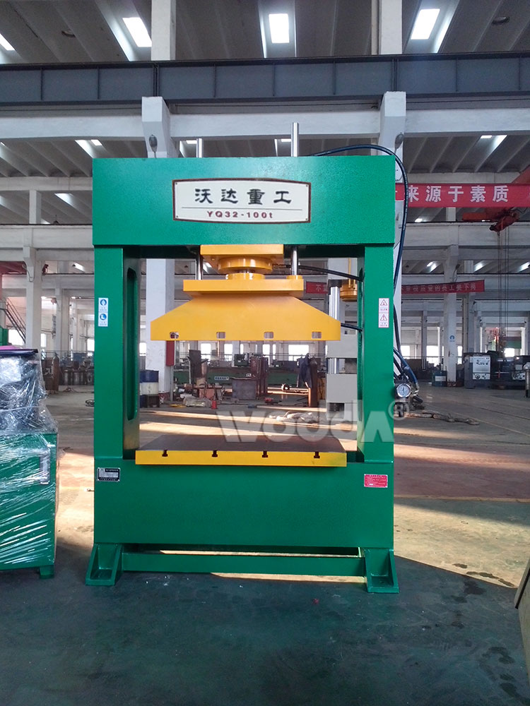 100T龍(long)門液壓(yā)機