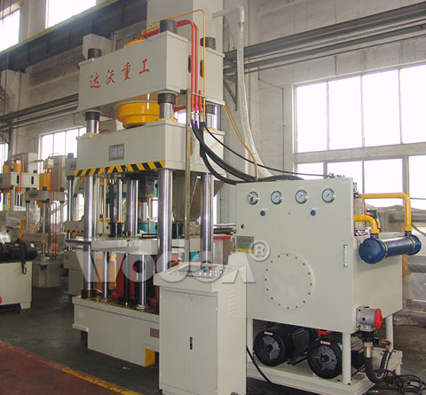 500噸(dun)牛羊舔磚機(ji)