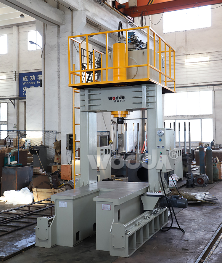 框架式龍門(men)液壓機