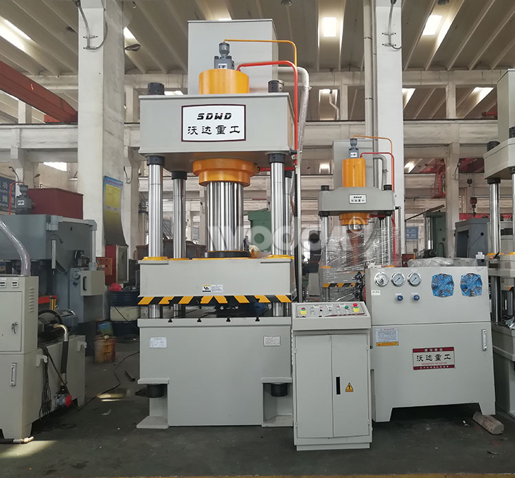 四柱液(ye)壓機參(can)數