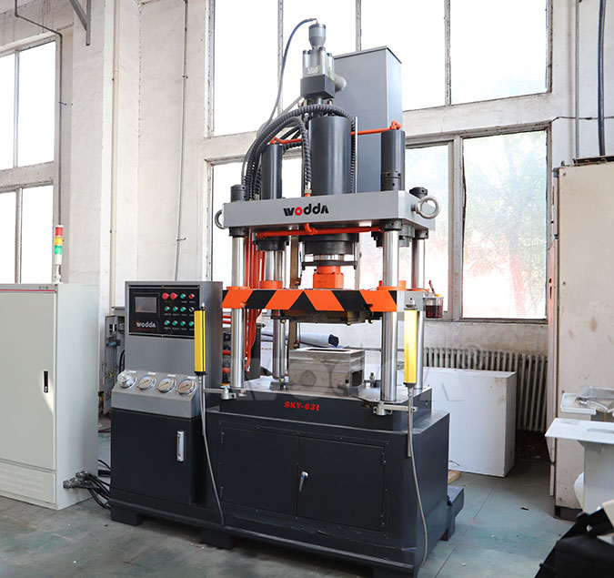 63噸快速拉(lā)伸機