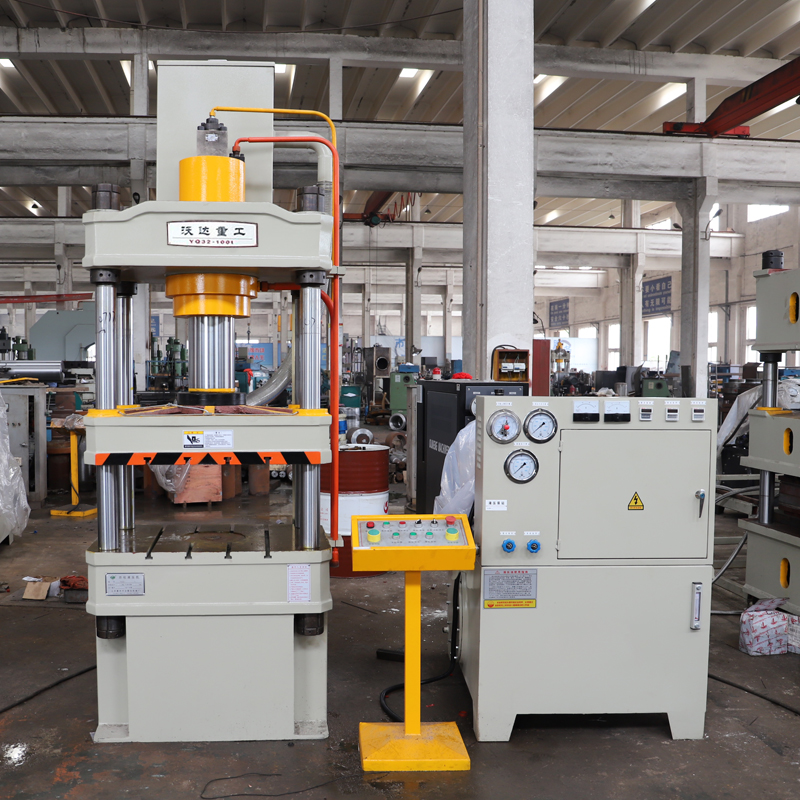 100T三梁四柱(zhu)液壓機