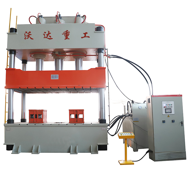 630噸雙缸大行程四(si)柱液壓機