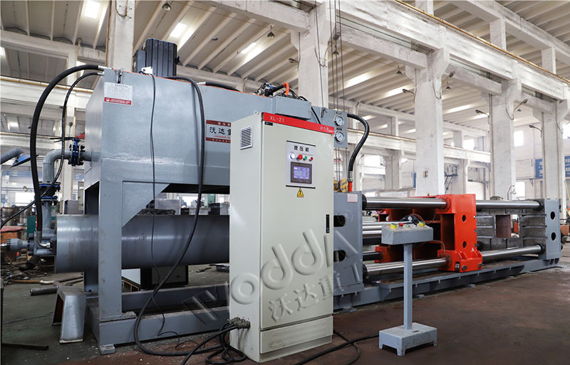 卧式四柱液(yè)壓機