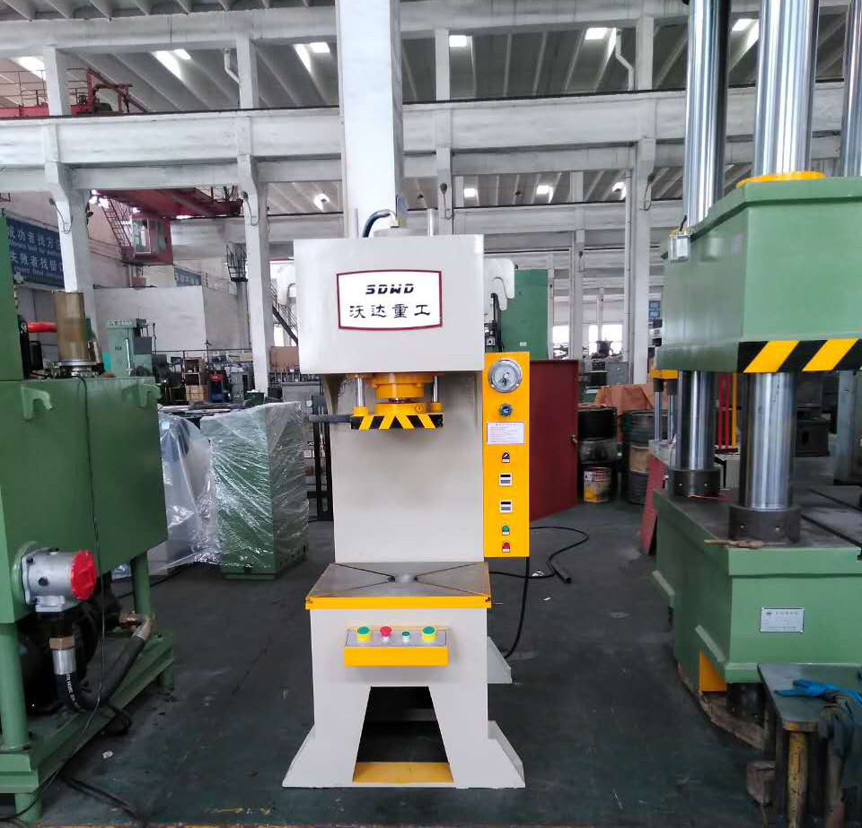 100噸單臂(bì)液壓機(ji)