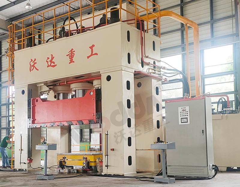 玻璃鋼模壓冷卻(què)塔成型液壓機