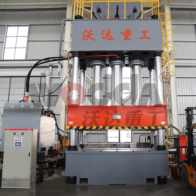 如何選(xuǎn)擇一台1000噸液(yè)壓機?