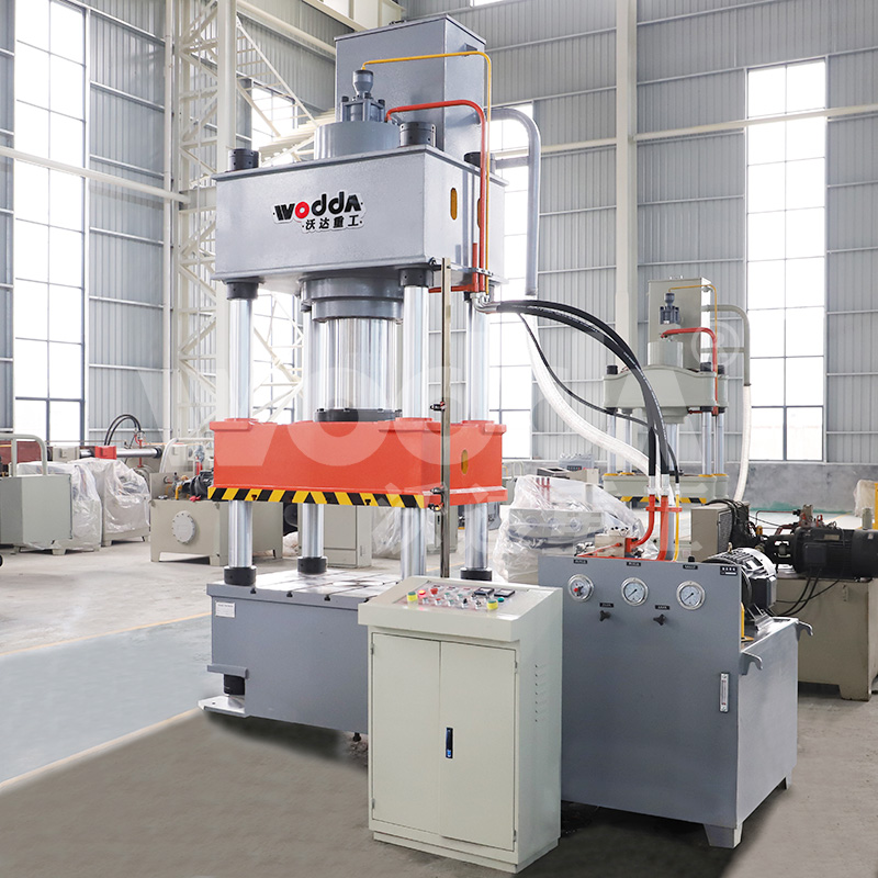 400噸四柱液(ye)壓機價格