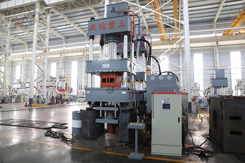 315噸不(bú)鏽鋼拉伸液壓(yā)機