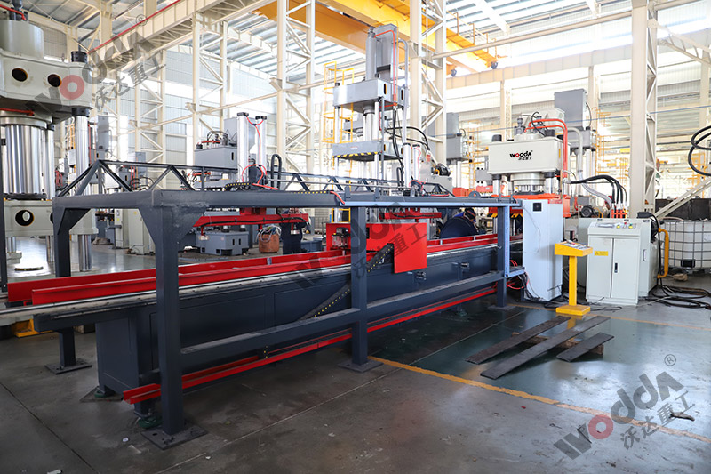 400噸錨杆(gan)托盤生(shēng)産線