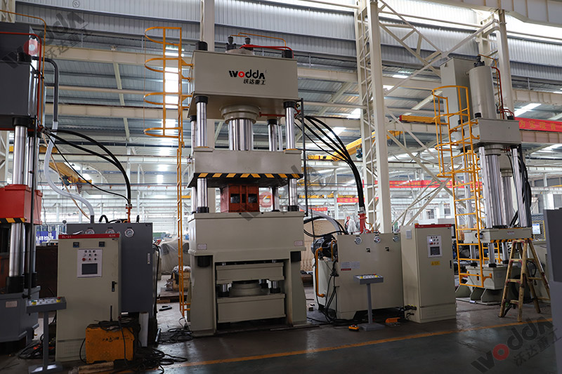 500噸拉(lā)伸液壓機