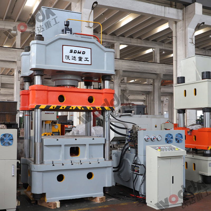 上(shàng)置液壓墊蛋(dàn)糕托盤拉伸(shen)液壓機