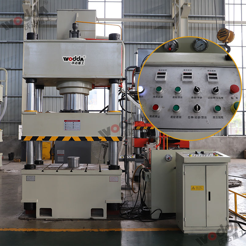 400噸不鏽鋼水箱(xiāng)闆拉伸液壓機