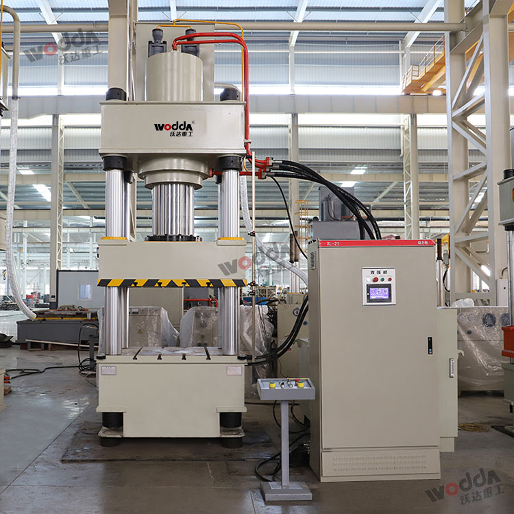 500噸(dūn)快速拉(la)伸機