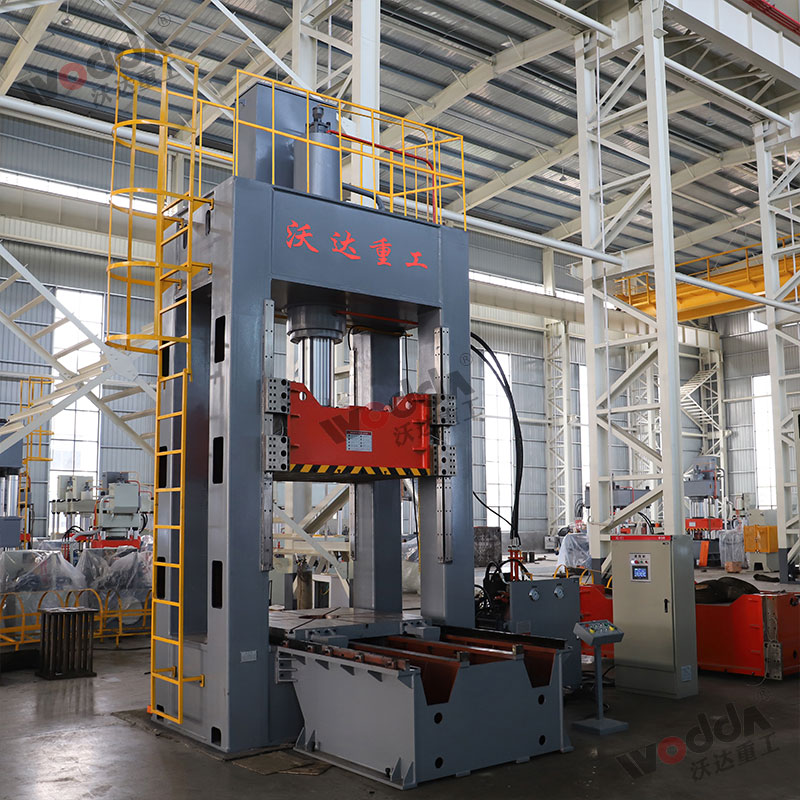 315噸框架式(shi)液壓機