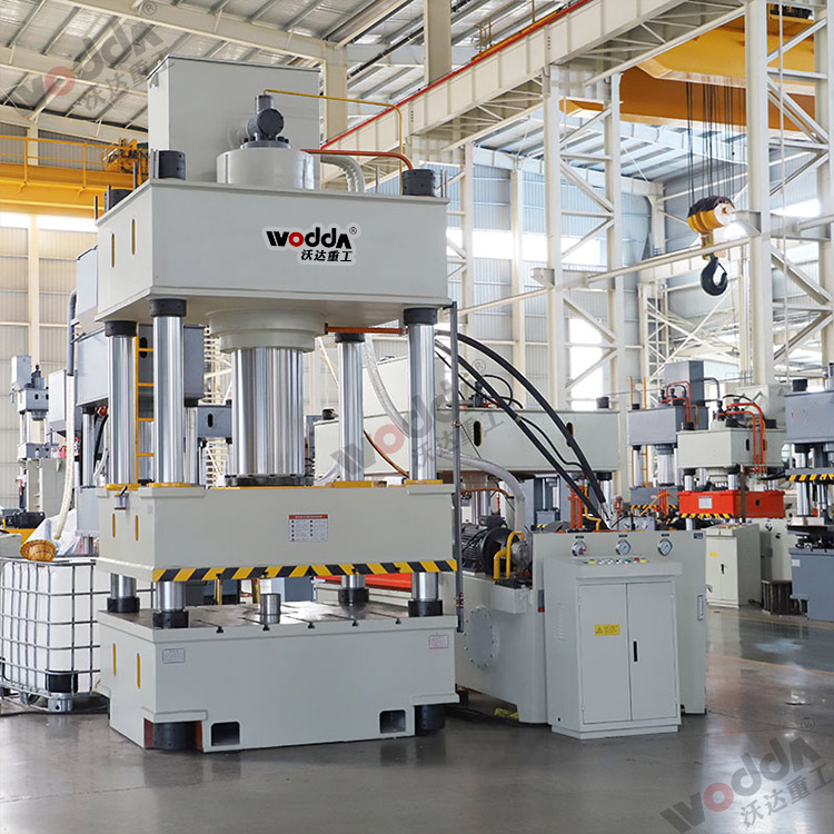 630噸拉伸液(yè)壓機