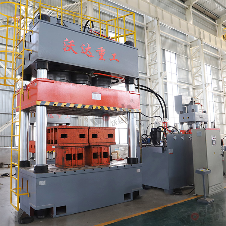 四柱式薄(bao)闆拉伸液壓機