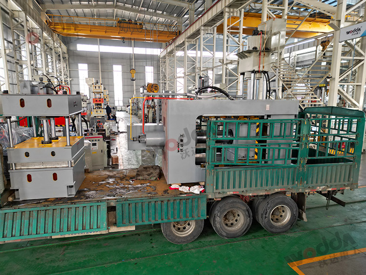 200噸框架(jia)壓力機(jī)發貨