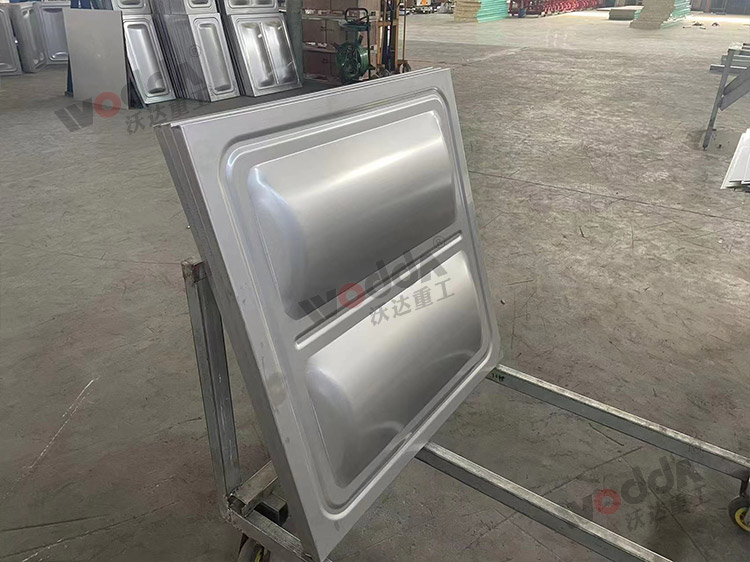 巧(qiǎo)克力水(shuǐ)箱闆