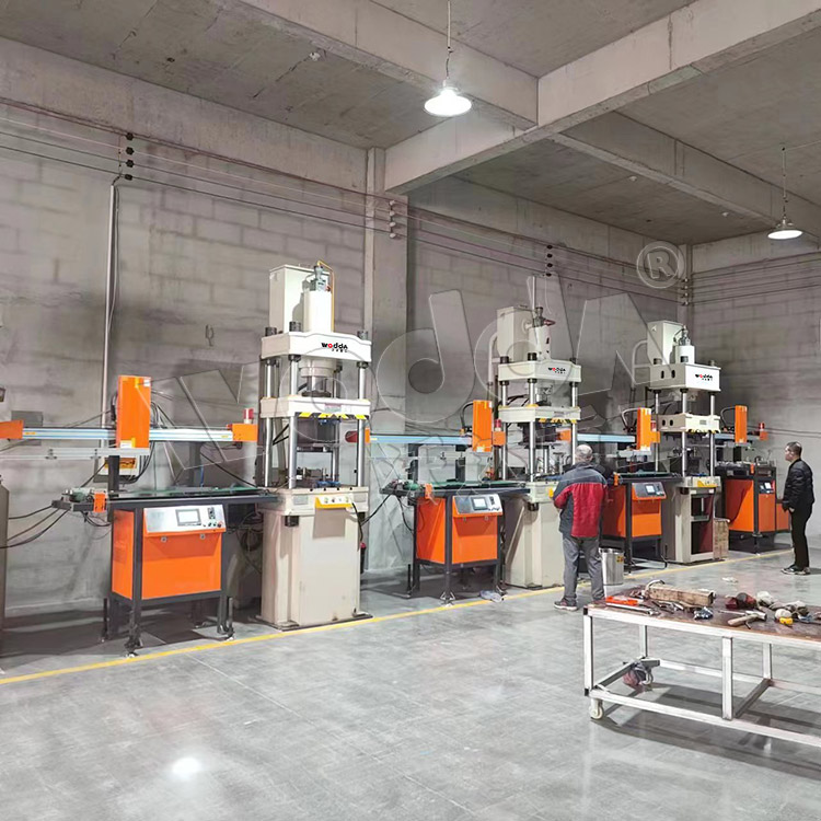 100噸(dun)不鏽鋼(gāng)廚具拉(la)伸液壓(yā)機