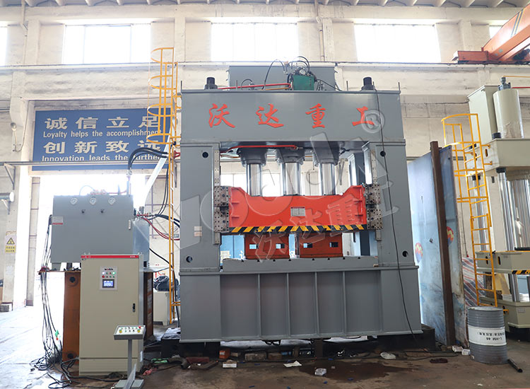 1000噸框架(jia)液壓機