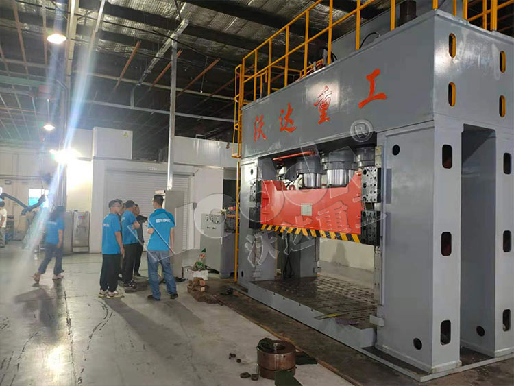 1000噸框架(jià)式液壓機(jī)