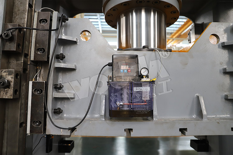 框架液壓機導軌(guǐ)