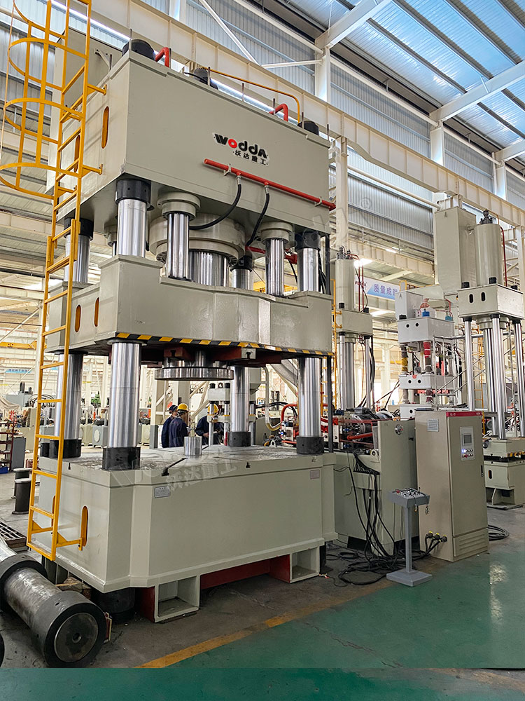 快速(sù)拉伸封頭(tou)壓力機