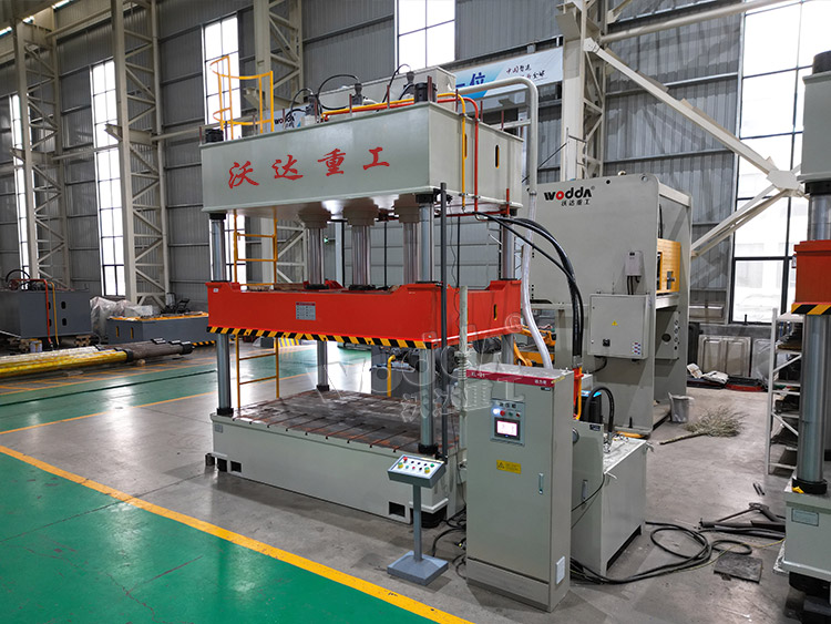 汽(qi)車内飾件模壓壓(ya)力機