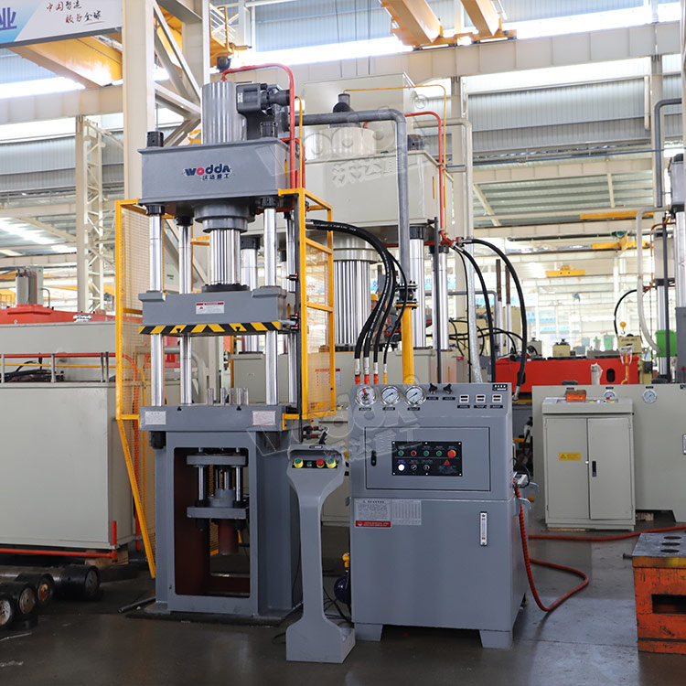 100噸(dun)四柱液壓(yā)機