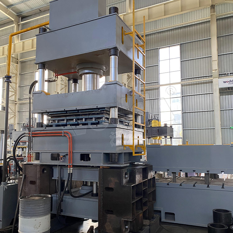 400噸(dun)拉伸液壓機(jī)