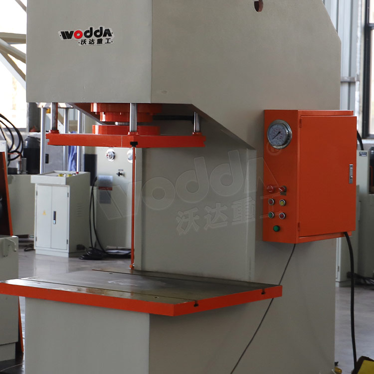 63噸單柱液(yè)壓機工作台