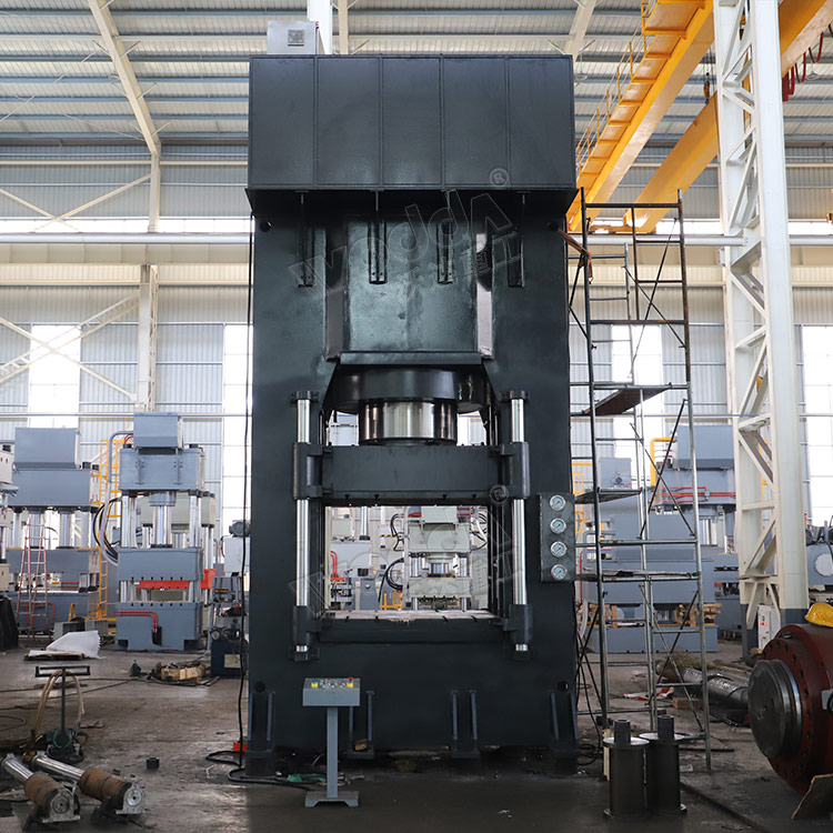 框架(jia)式液壓機定制(zhi)