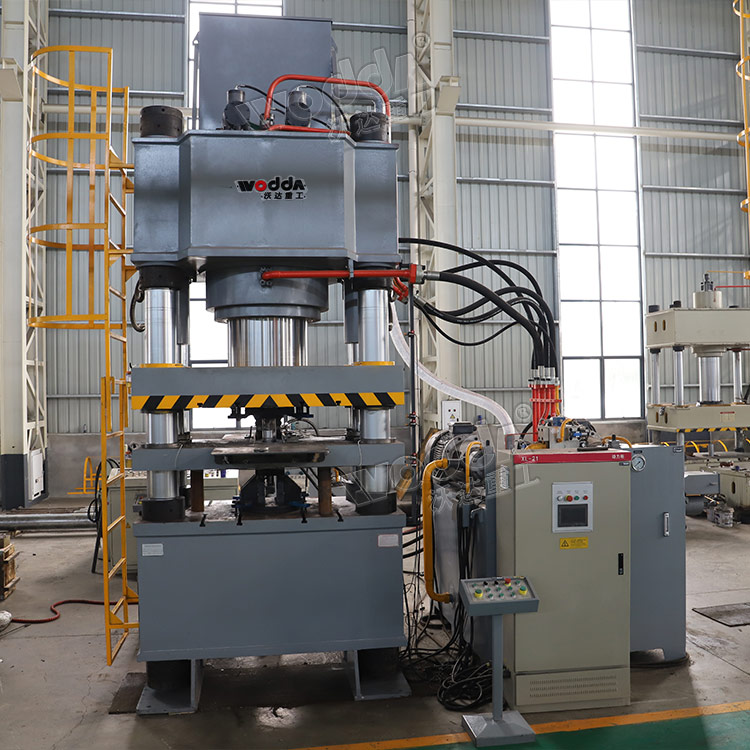 800噸鐵矽鋁(lǚ)磁芯成型液壓(yā)機