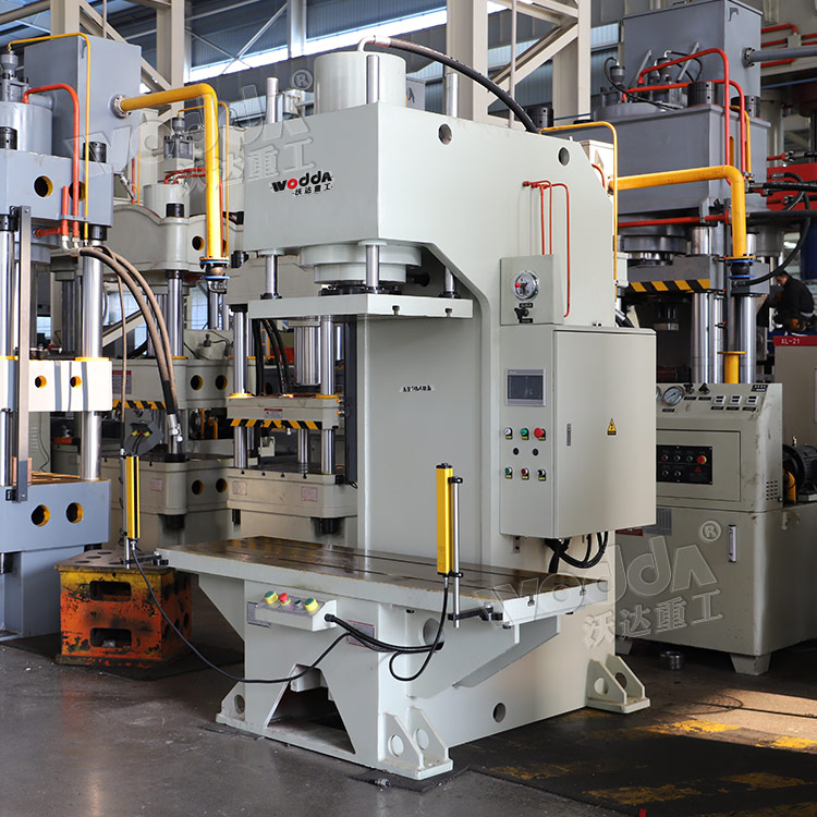 200噸液壓(ya)校直機