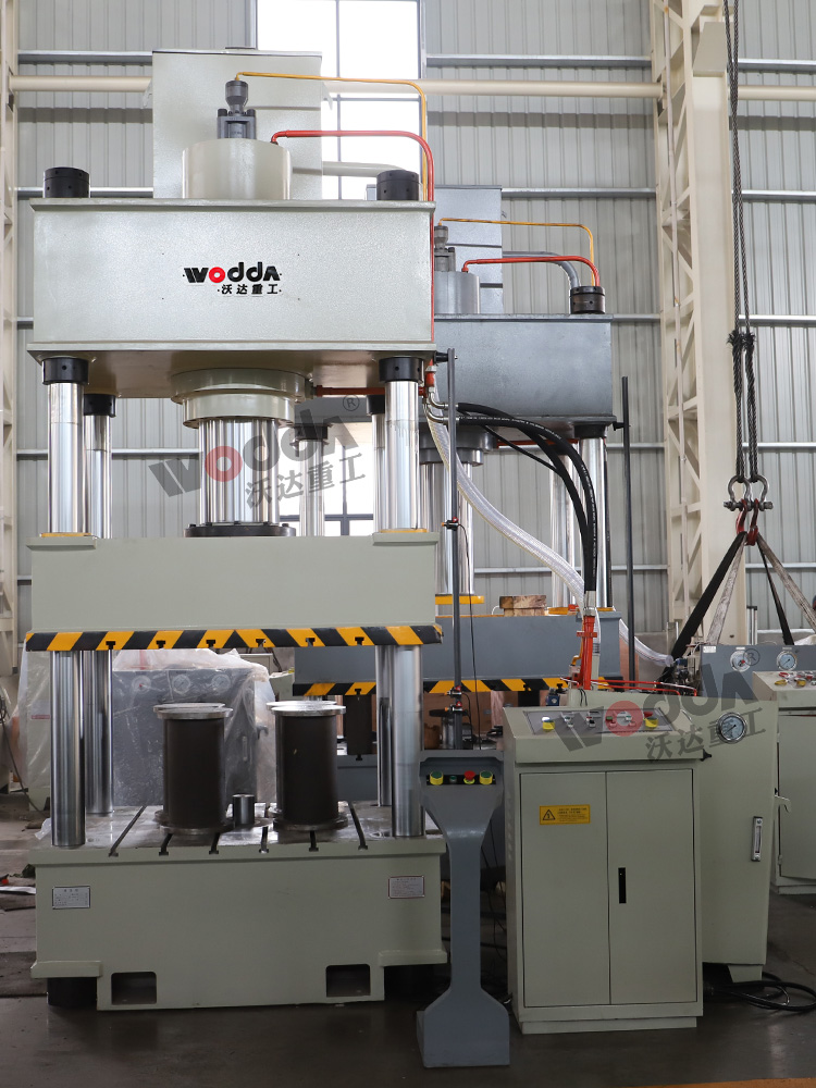 國标(biao)315噸液壓機（焊接(jiē)件）