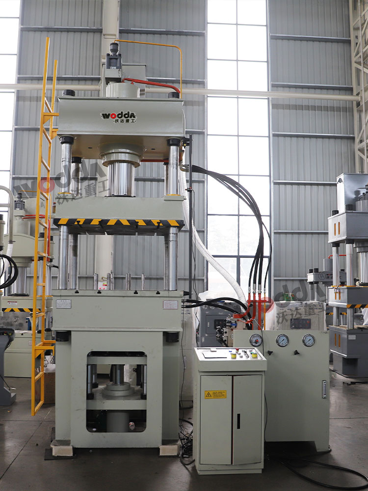 200噸拉伸(shen)液壓機