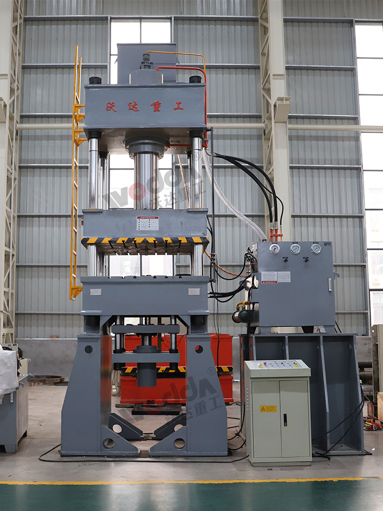 315噸(dun)液壓墊拉伸(shēn)機