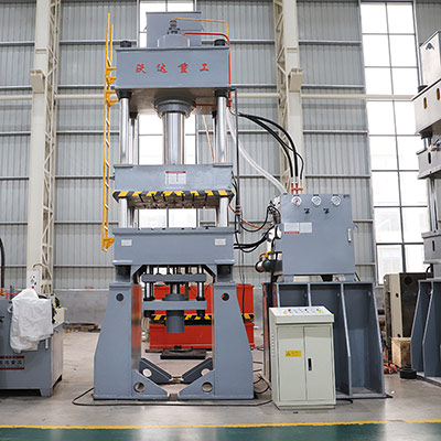 不鏽(xiù)鋼拉伸液(ye)壓機