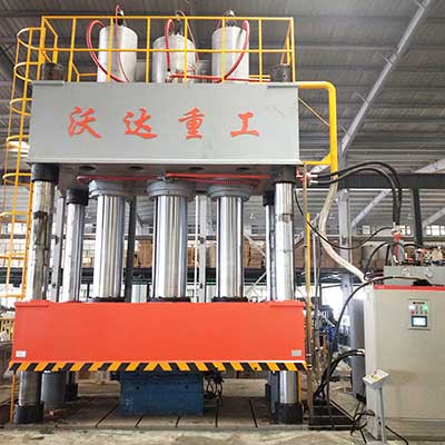 油壓(ya)機_液壓機價格(ge)_四柱油壓機