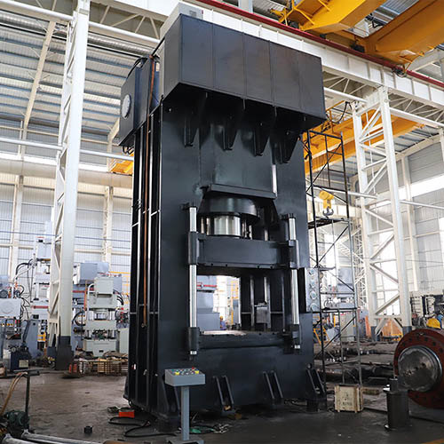 1800噸龍門框(kuàng)架式液壓機(jī)-木屑托盤壓(yā)制設備