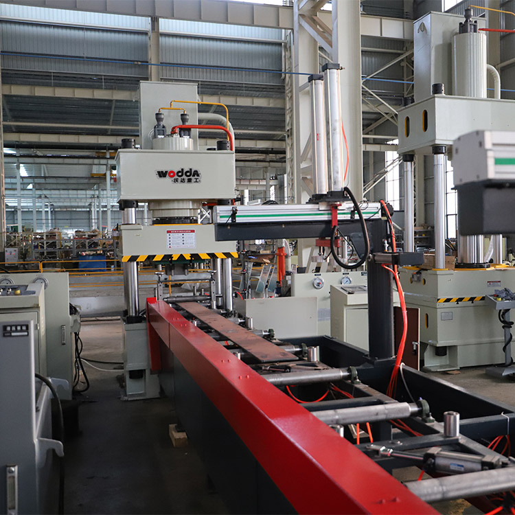 250噸錨杆托盤(pan)液壓機生産(chan)線