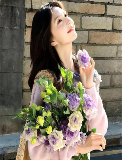 探索天才与白痴的奥秘：隐藏细节与深层意义，提名影片